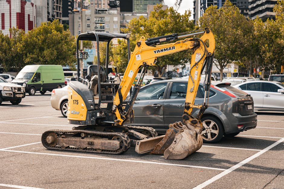 Mini Diggers vs Standard Excavators: Which Should You Hire?